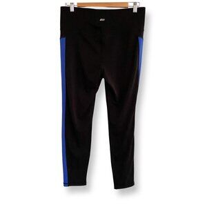 Amazon Essentials Women’s Performance Mid-Rise 7/8 Length Legging. Size Medium